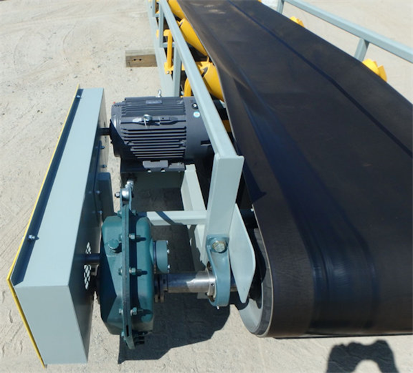 Unused 36" W X 60' Stackable Transfer Conveyor)